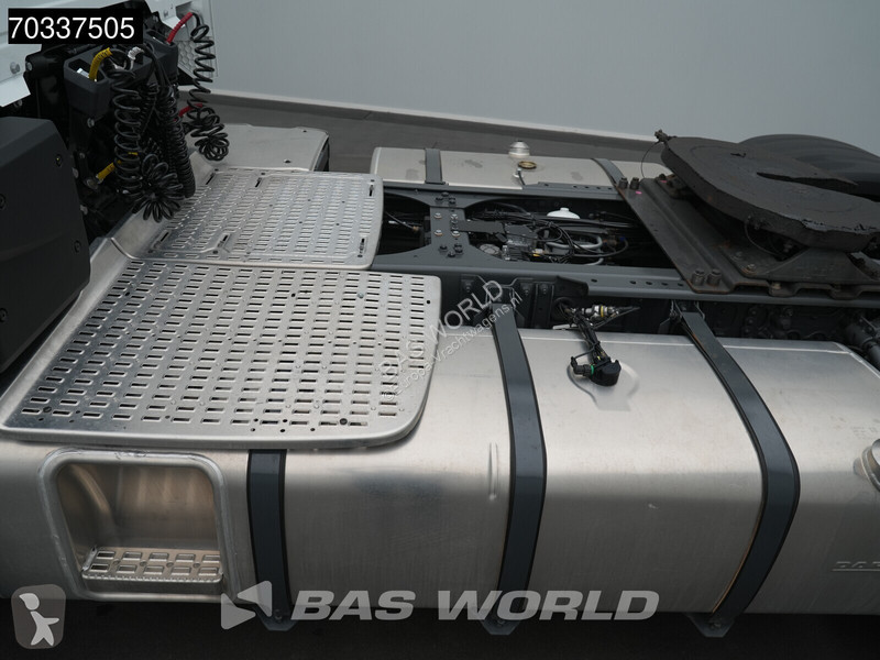 Тягач DAF 480  4X2 Retarder 2x Tanks Standklima...