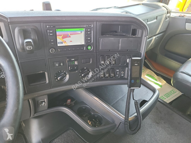 Traktor Scania 410
