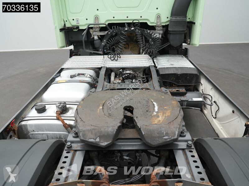 Ciągnik siodłowy Mercedes 1845 4X2 BigSpace...