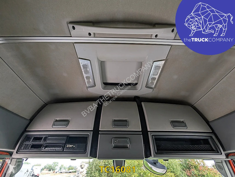 Cabeza tractora Renault T 460