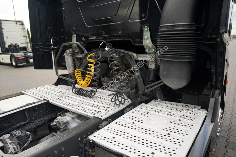 Влекач Mercedes ACTROS 1848 / GIGA SPACE / EURO 6