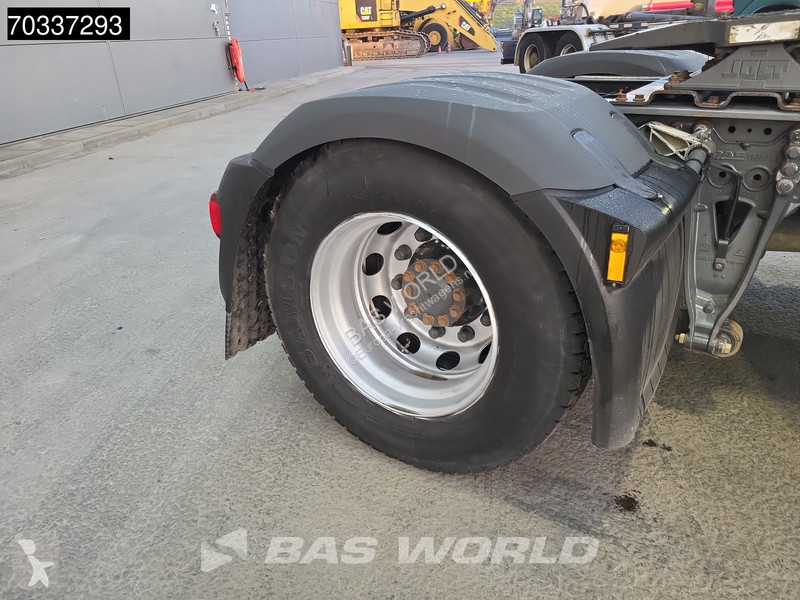 جرار DAF 460  4X2 SC Hydraulik