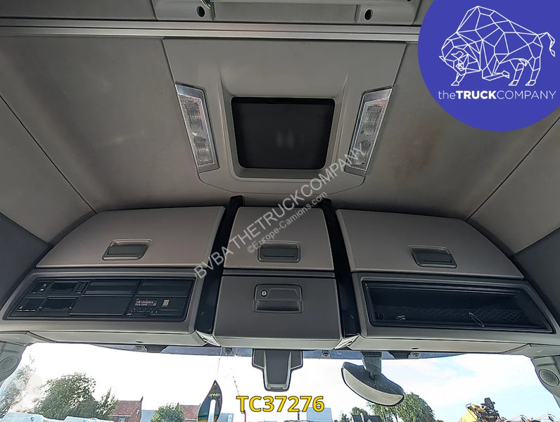 Ciągnik siodłowy Renault T 520