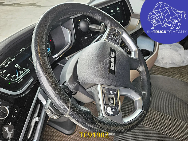 جرار DAF 480