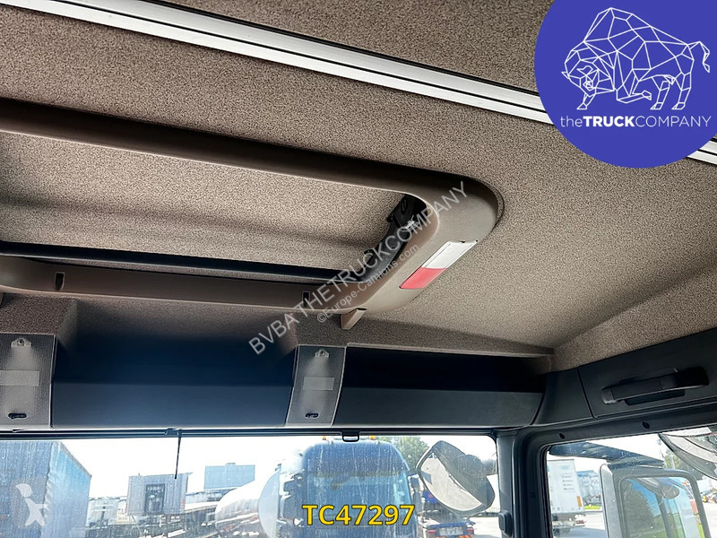 MAN 18.460 tractor unit