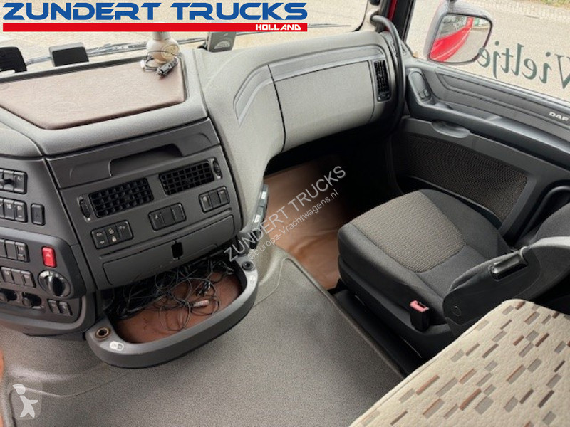 DAF 440 SUPERSPACECAB tractor unit