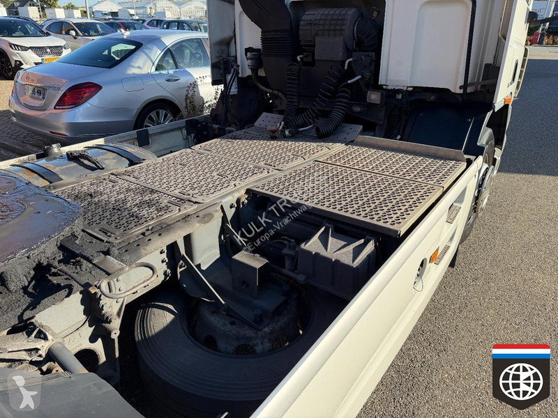 DAF DAY CABIN - WELL MAINTAINED - GOOD TIRES -...