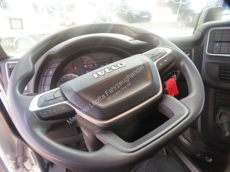 Iveco S-Way 490 Intarder FZ.4 tractor unit