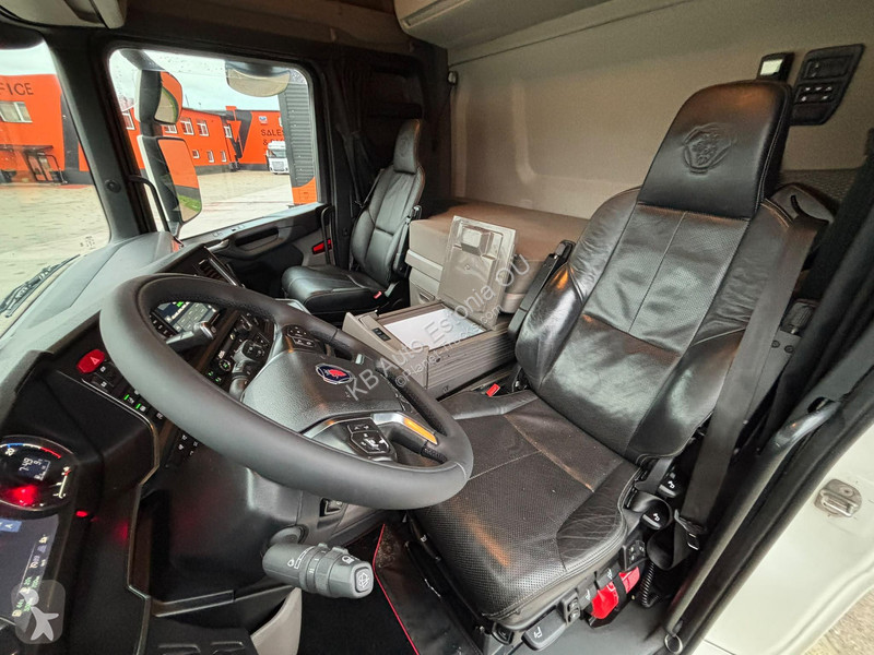 Scania R 500 6x2 RETARDER / DOUBE BOGIE tractor...