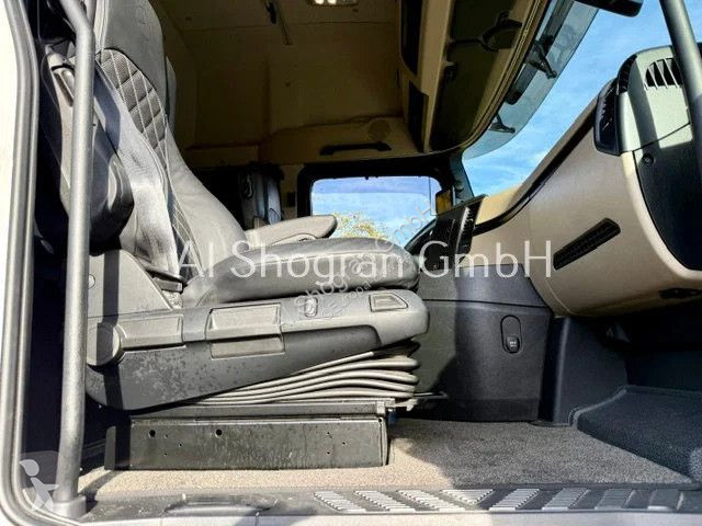 Nyergesvontató Mercedes 5/1848 GigaSpace/ Voll...