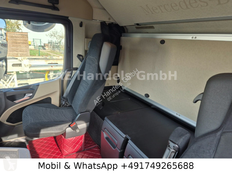 Mercedes 1843 BigSpace BL...