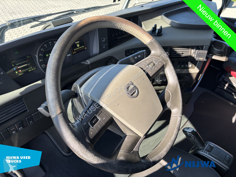 Volvo 460 4x2 Full air + Alcoa's tractor unit