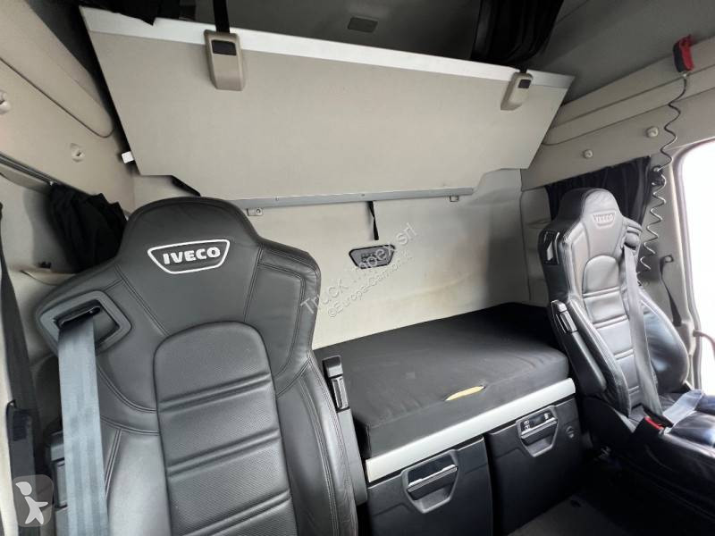 Iveco 570 tractor unit