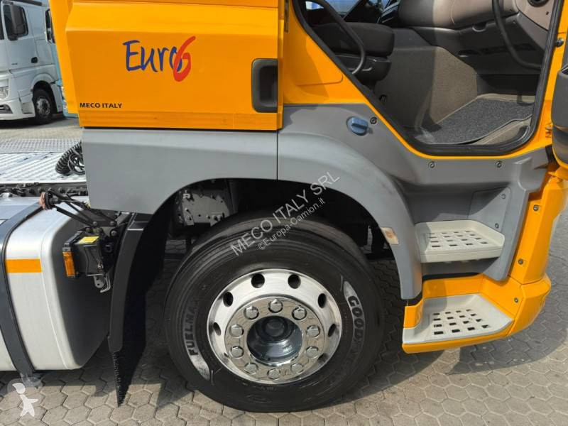 DAF 450 tractor unit