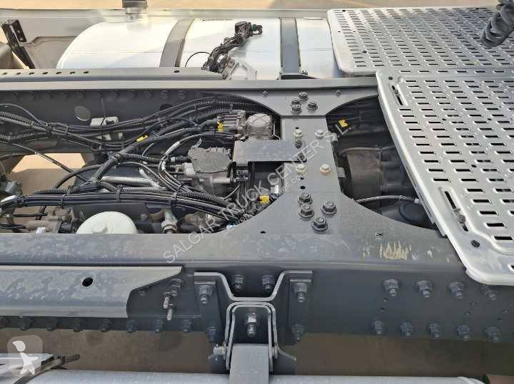 Traktor DAF 480 FT
