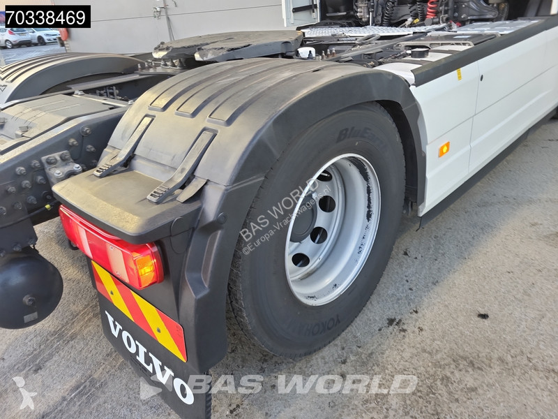 Tahač Volvo 500 4X2 XL 2x Tanks I-ParkCool ACC
