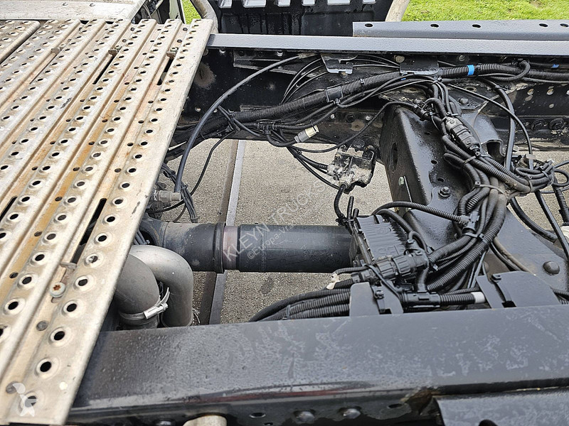 Traktor MAN 18.470