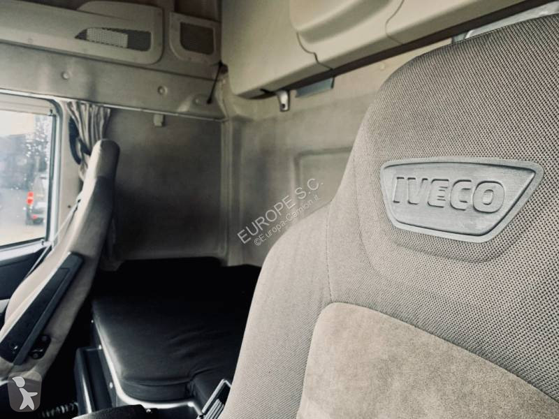 Cabeza tractora Iveco