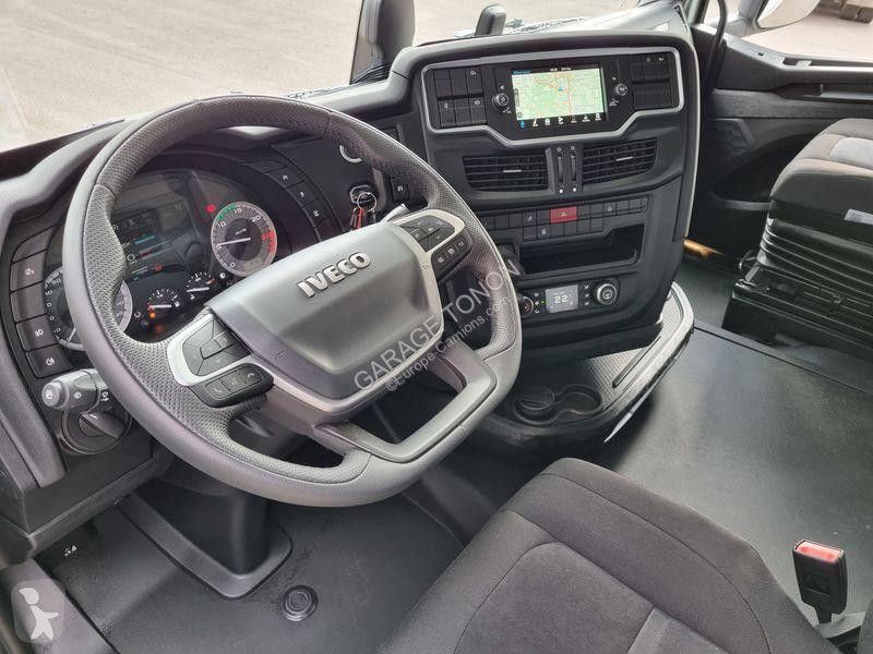 Tracteur Iveco 530
