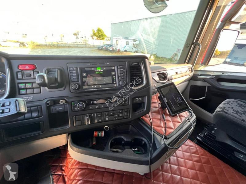 Traktor Scania 500