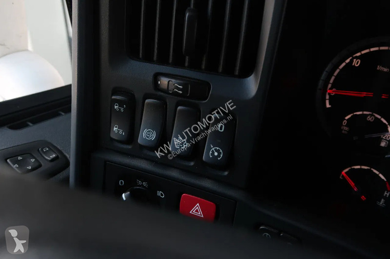 Traktor Scania R520 V8 RETARDER/ DIFF OCK/ PARK...