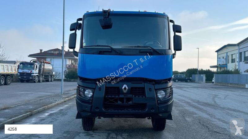 Traktor Renault K 460 4x2
