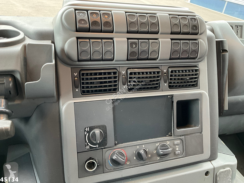 Tracteur Iveco AD410T44 8x4 Palfinger 44...