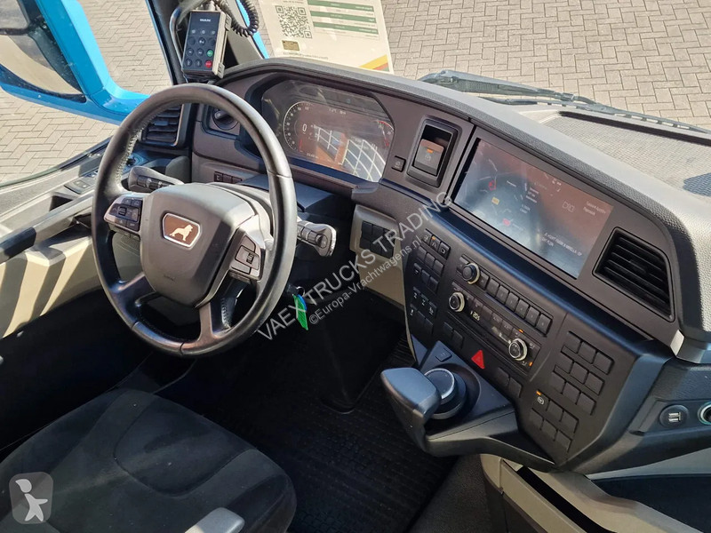 Traktor MAN 33.510 6x4 - Facelift - Low km...