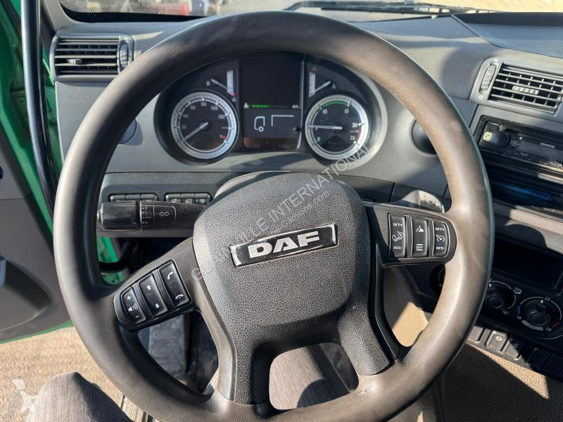 Traktor DAF 460