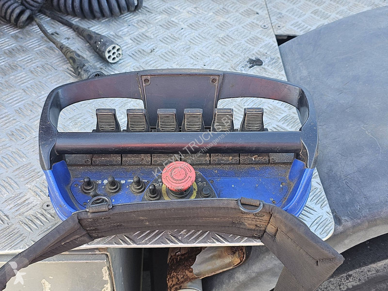 Traktor Iveco AT260S42 STRALIS FASSI F235 AXP...