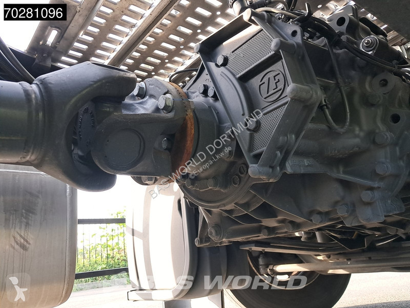 Traktor DAF 530 4X2 Day Cab ACC LED
