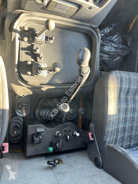 Traktor Mercedes U130 4x4
