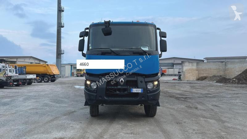 Traktor Renault T3SP38
