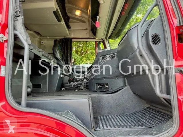 Tracteur Iveco 560...