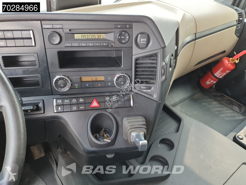Tahač Mercedes 1845 4X2 ClassicSpace Retarder...