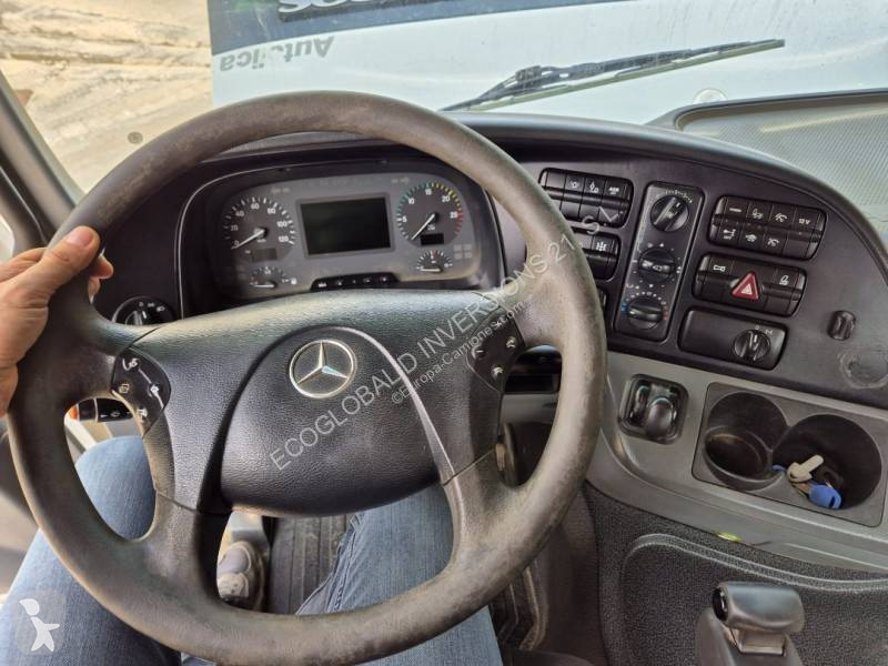 Traktor Mercedes