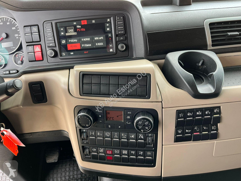 Traktor MAN 28.580 6x2 XXL CAB / INTARDER /...