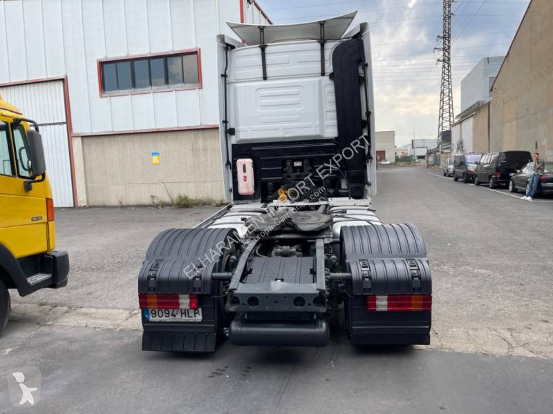 Traktor Mercedes
