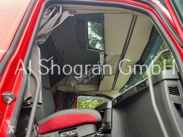 Tahač Volvo 420 / 4x2 /Globetrotter / Euro 6