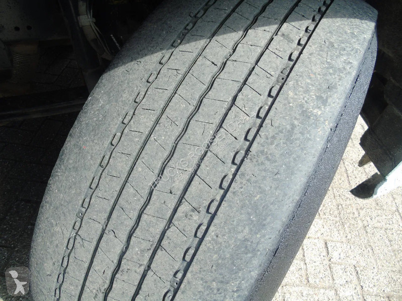Tahač DAF + 302KM + PTO + MANUAL + EURO 6