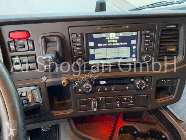 Traktor Scania S520 V8 / etarder / Euro 6