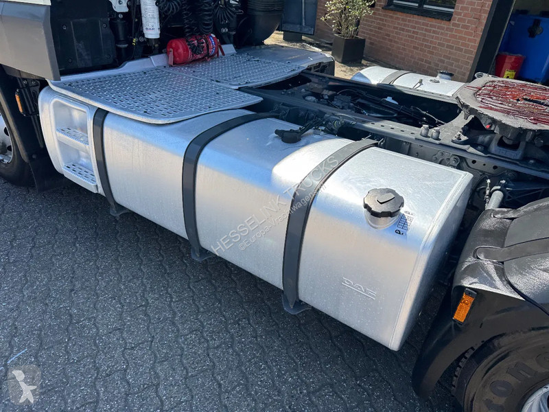 Tahač DAF 480 SSC Super Space 2x tank LED...