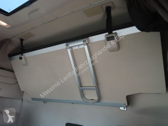 جرار Iveco S-Way 480 Intarder FZ.205