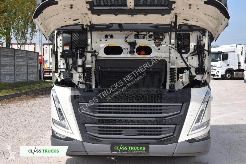 Tahač Volvo 500 Globetrotter XL