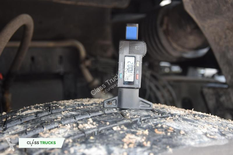 Traktor Volvo 500 Globetrotter XL