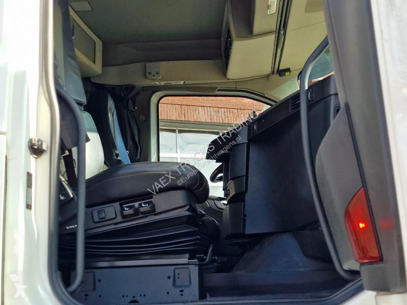 Traktor Volvo 13500 6x2 - Retarder - Full air -...