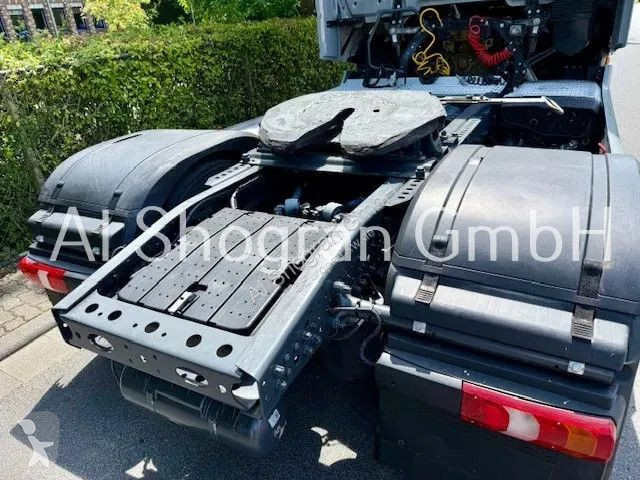 Traktor Mercedes 1851 BigSpace / Euro6
