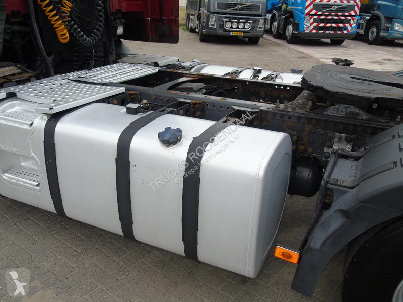 Trekker Volvo FH  + XL CAB + MANUAL + EURO 5