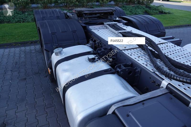 Traktor Renault C 520