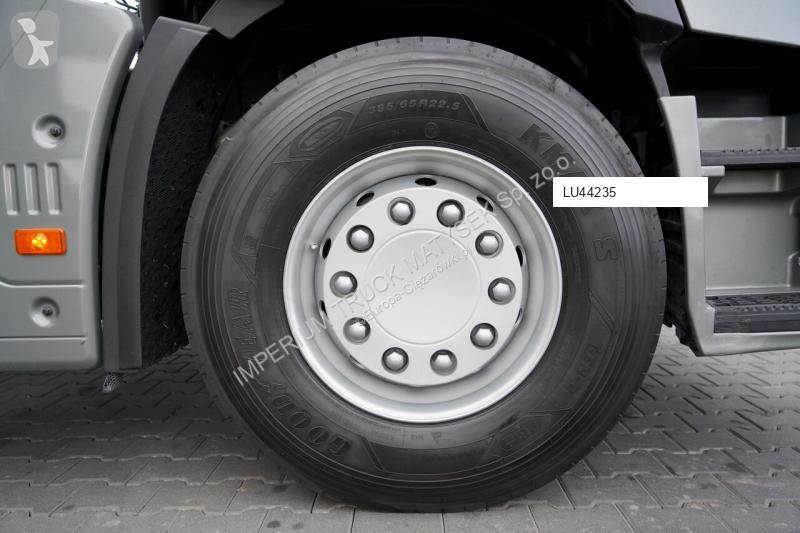 Traktor Renault T480